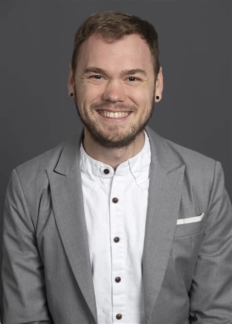 蘑菇短视频 - Department of Campus Activities Staff