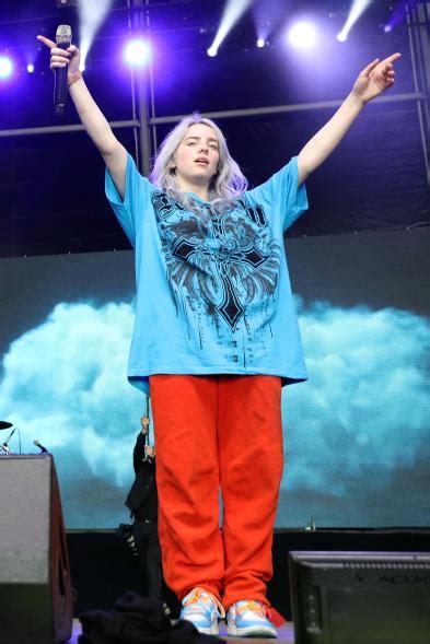 Billie Eilish Opens Up In Vogue My Body Was Gaslighting Me