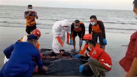 Hilang Di Laut Nelayan Tuban Ditemukan Tewas Di Tepi Pantai