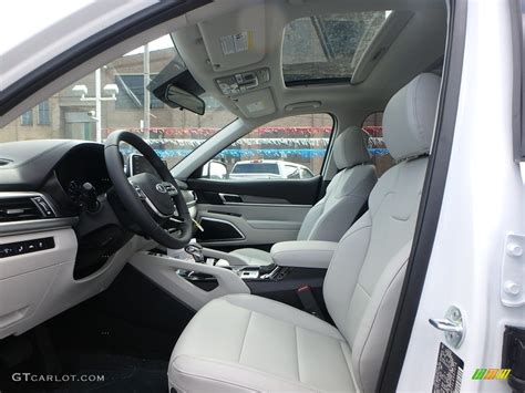 Gray Interior 2020 Kia Telluride S AWD Photo #132798123 | GTCarLot.com