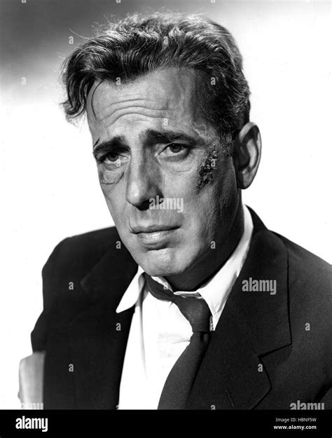 DEAD RECKONING, Humphrey Bogart, 1947 Stock Photo - Alamy