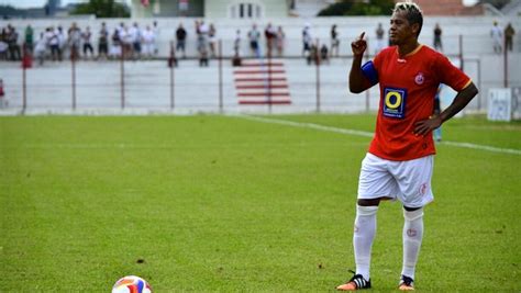 Aos 41 Anos Marcelinho Paraíba Volta Ao Inter De Lages Para Atuar Na