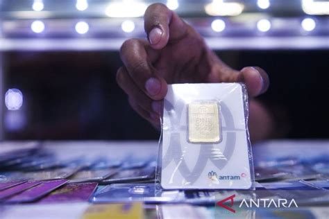 Harga Emas Antam Turun Rp9 000 Jadi Rp1 380 Juta Per Gram ANTARA