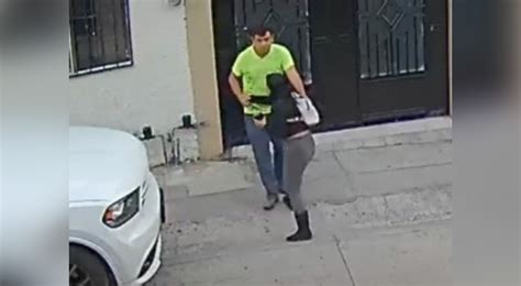 Hombre Apuñala A Mujer En Guanajuato Cámaras De Seguridad Captan El Momento