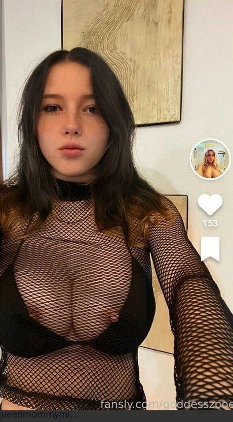 Zoetheweeb Nude Album VoyeurFlash