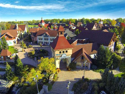 Frankenmuth River Place Shops | Great Lakes Bay Regional Convention & Visitors Bureau