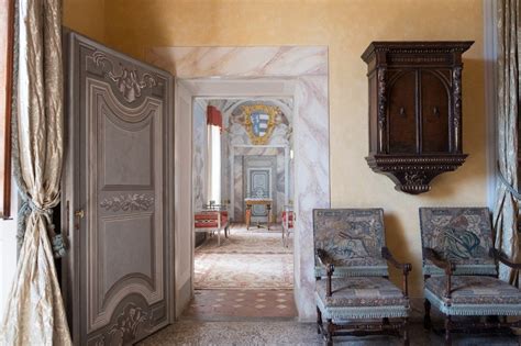 This Tuscan Villa Comes With 40 Rooms And A 60 Million Price Tag