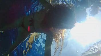 Three Panties In My Pussy And FUCK Black Dildo In A Public Pool XNXX