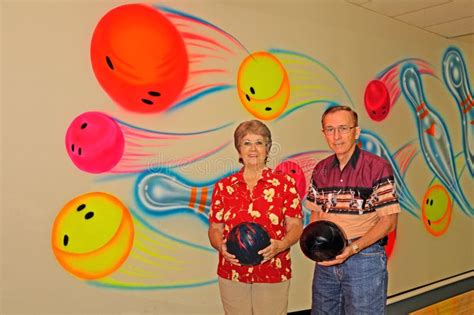 Lady Bowling stock image. Image of activity, foul, entertainment - 9476695