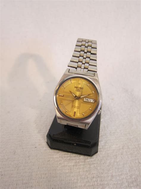 Seiko 7s26 3040 Mens Wristwatch 1970s Catawiki