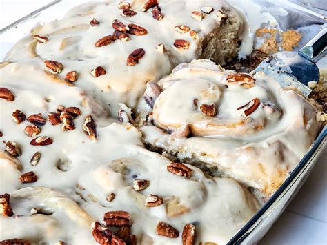 Easy Pecan Pie Cinnamon Rolls Recipe Manila Spoon