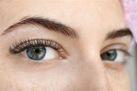 How To Clean Eyelash Extensions At Home Fancy Lash