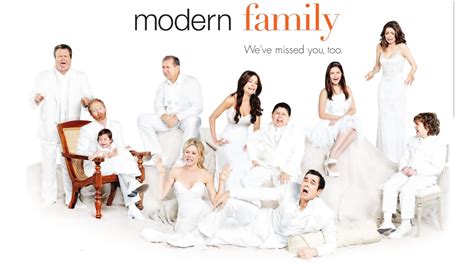 Modern Family illustration, TV, Modern Family HD wallpaper | Wallpaper ...