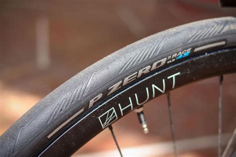 Review Pirelli P Zero Race TLR 4S Road Cc