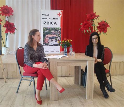 Izbica Magda Stachula opowiadała o swoich książkach i inspiracjach