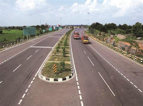 Ganga Expressway In Up Likely To Open For The Public Before Schedule India News Business