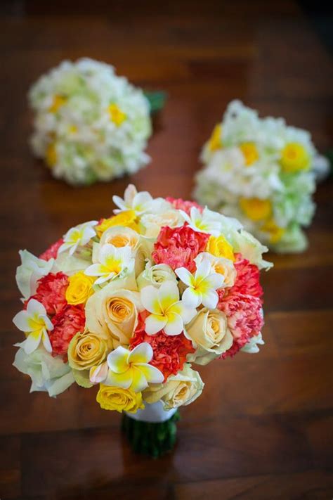 Ramalhete Do Casamento Das Rosas Foto de Stock Imagem de pérola