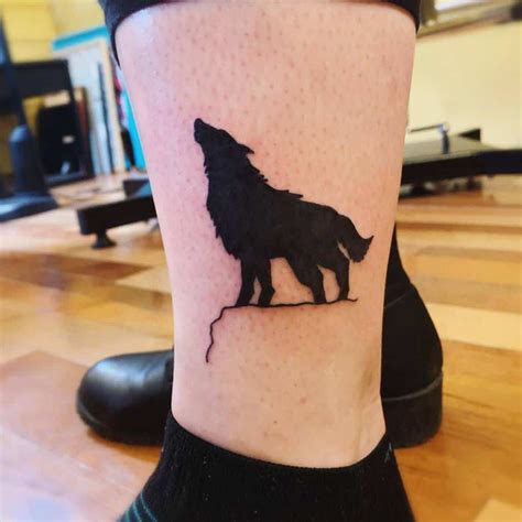 Top 71 Best Howling Wolf Tattoo Ideas - [2021 Inspiration Guide]