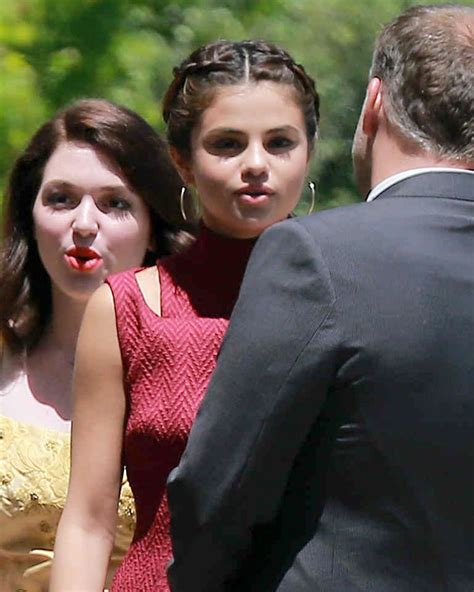 Selena Gomez At David Henrie And Maria Cahills Wedding In La 4212017