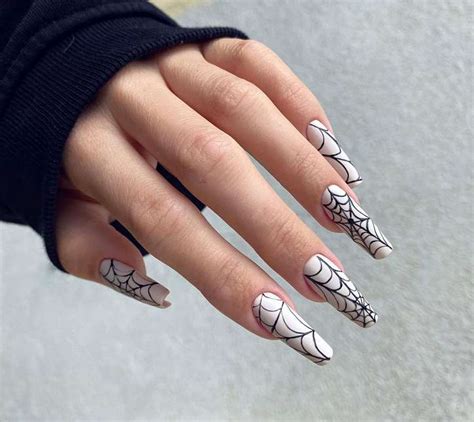 65 Best Halloween Nail Art Ideas For 2023