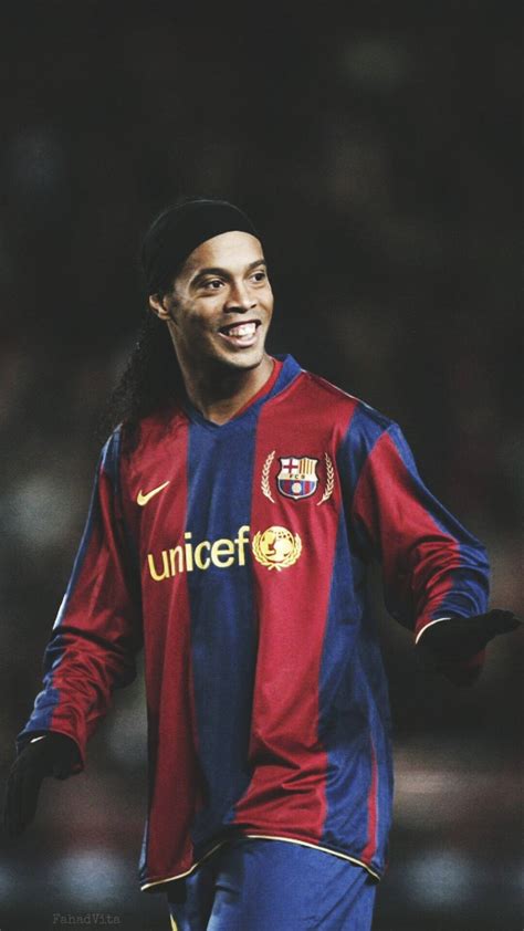 Ronaldinho Pictures Wallpapers