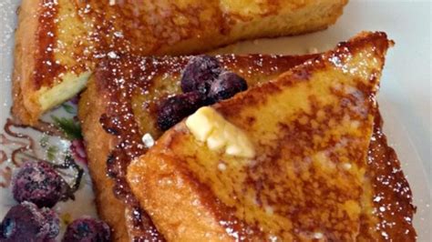 Vanilla Almond Spiced French Toast Recipe