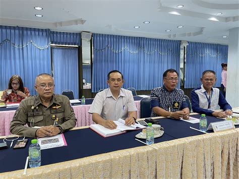 เข้าร่วมประชุมคณะกรรมการเลือกตั้งสมาชิกสภาผู้แทน ราษฎร เขตเลือกตั้งที่