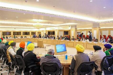 Farmer Centre Talks End Without Headway Next Meeting On Friday Even As