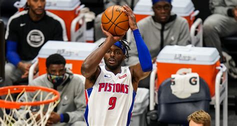 Jerami Grant Records First Double-Double with Detroit Pistons - Sports Illustrated Syracuse ...