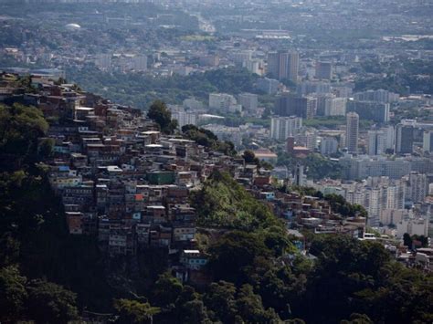 O Racismo Ambiental E Clim Tico Nas Favelas Do Rio