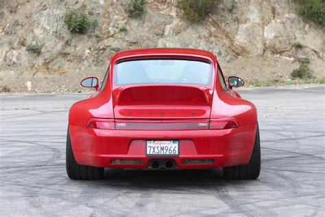 Gunther Werks' reimagined Porsche 993 is an air-cooled delight - CNET