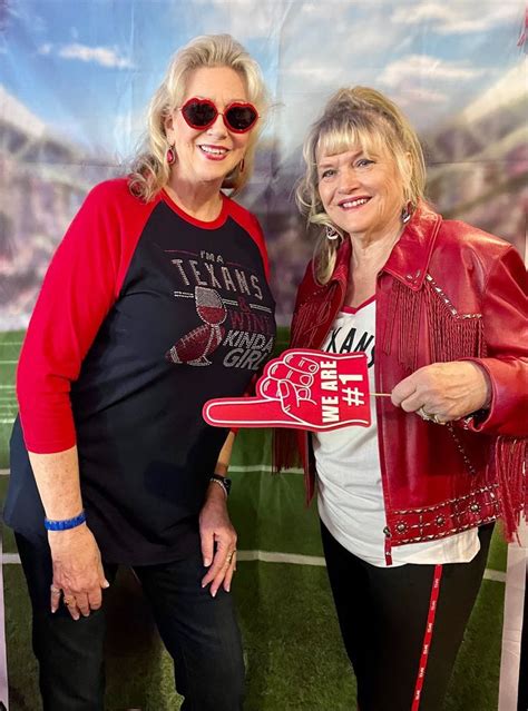 Pin By Stephanie Stenzel Land On 2022 Super Bowl Party Superbowl