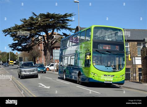 Camber Bus Hi Res Stock Photography And Images Alamy