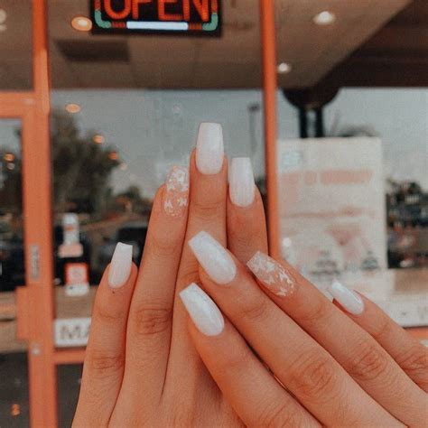 White Acrylic Nails Pinterest