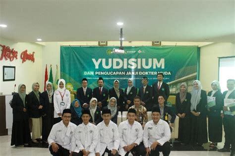 Fkik Uin Malang Sukses Gelar Yudisium Periode Ii Pengucapan Janji Dan