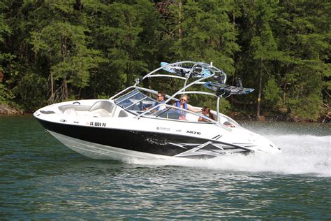 2011 Yamaha Ar210 The Ar210 Features Twin Yamaha Marine En Flickr