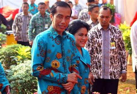 Survei Indikator 67 Persen Masyarakat Puas Kinerja Presiden Jokowi