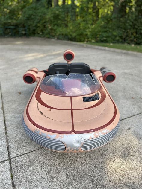 Radio Flyer Star Wars V Luke Skywalkers Landspeeder Ride On