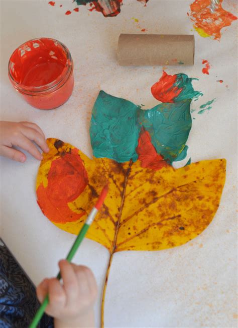 Leaf painting is a wonderful way to combine nature art with process art ...