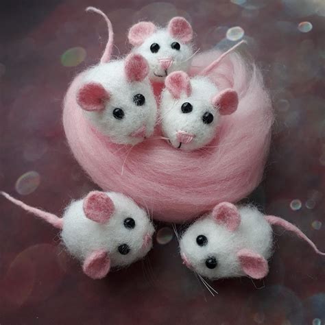 These White Mini Mice Are So Cute Each According To Its Original And