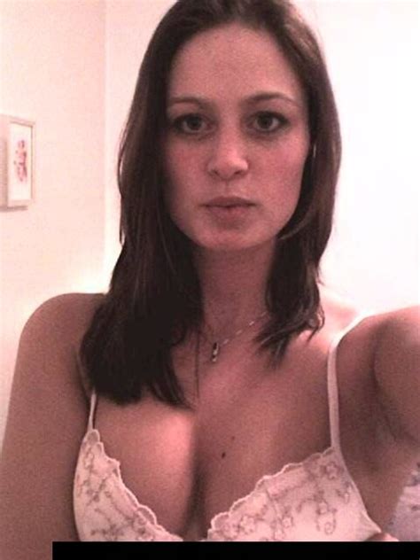 Amateur Blonde Ama123456hgf S 4 1600x1200 Porn Pic