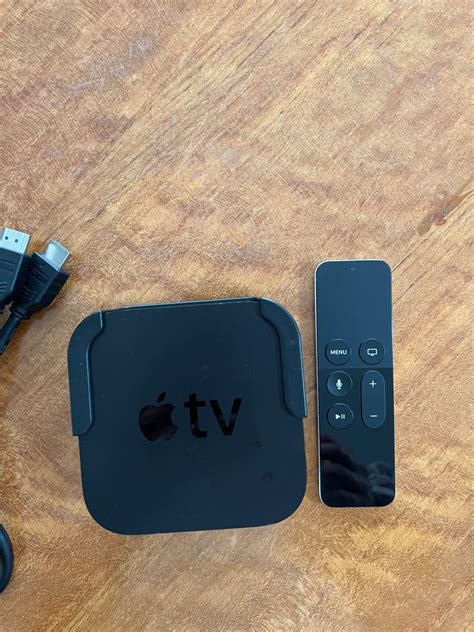 Apple TV HD 第4世代 A1625 Siri Remote 第1世代PayPayフリマ