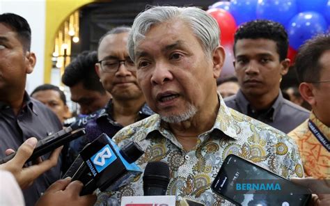 BERNAMA AHMAD ZAHID GETS LEAVE TO INITIATE CONTEMPT PROCEEDINGS