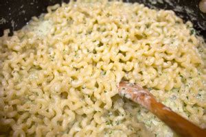 Creamy Pesto Pasta Ginnefine The Blog