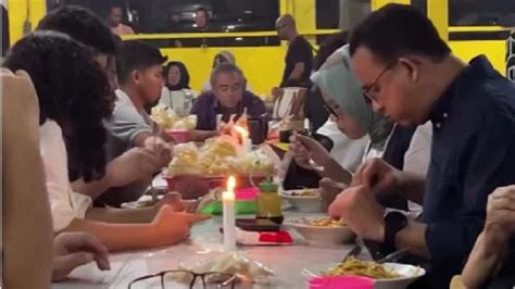 Rayakan Malam Tahun Baru Anies Wisata Kuliner Bakmi Jawa Legendaris Di