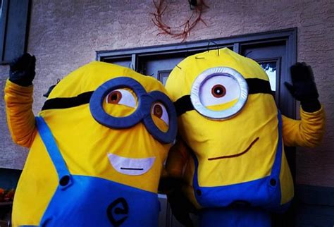 King Bob Minion Costume