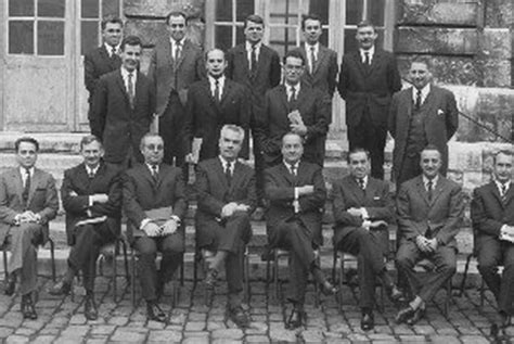 Photo De Classe Sciences Ex 1967 De 1967 Lycée Corneille Copains D