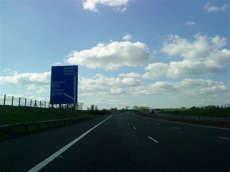 A74(M) at Junction 18 © Andrew Abbott cc-by-sa/2.0 :: Geograph Britain ...