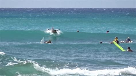 Waikiki Beach Surfer Surfing Hawaii Oahu Honolulu 20151111 1336 Youtube