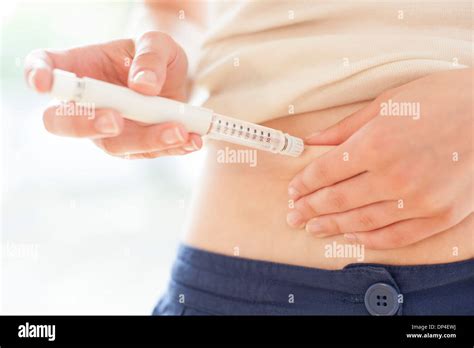 Insulin Injection Hi Res Stock Photography And Images Alamy